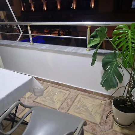 Comfortable Golem (Tirana)