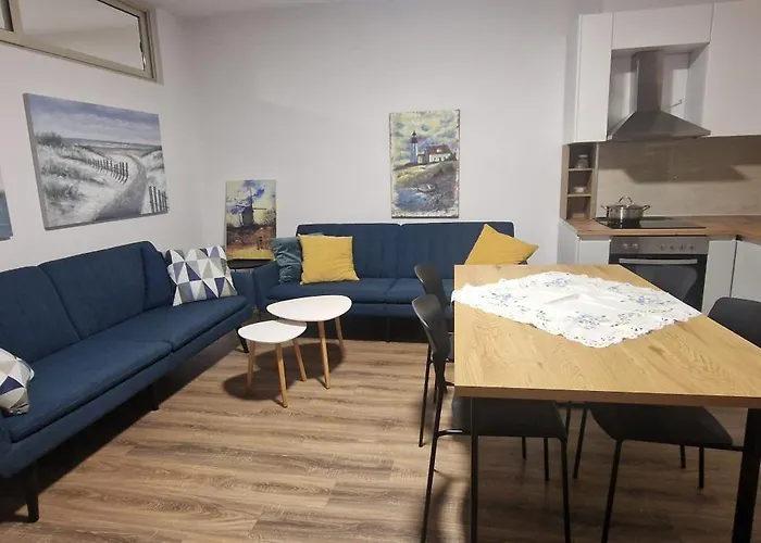 Comfortable アパート *